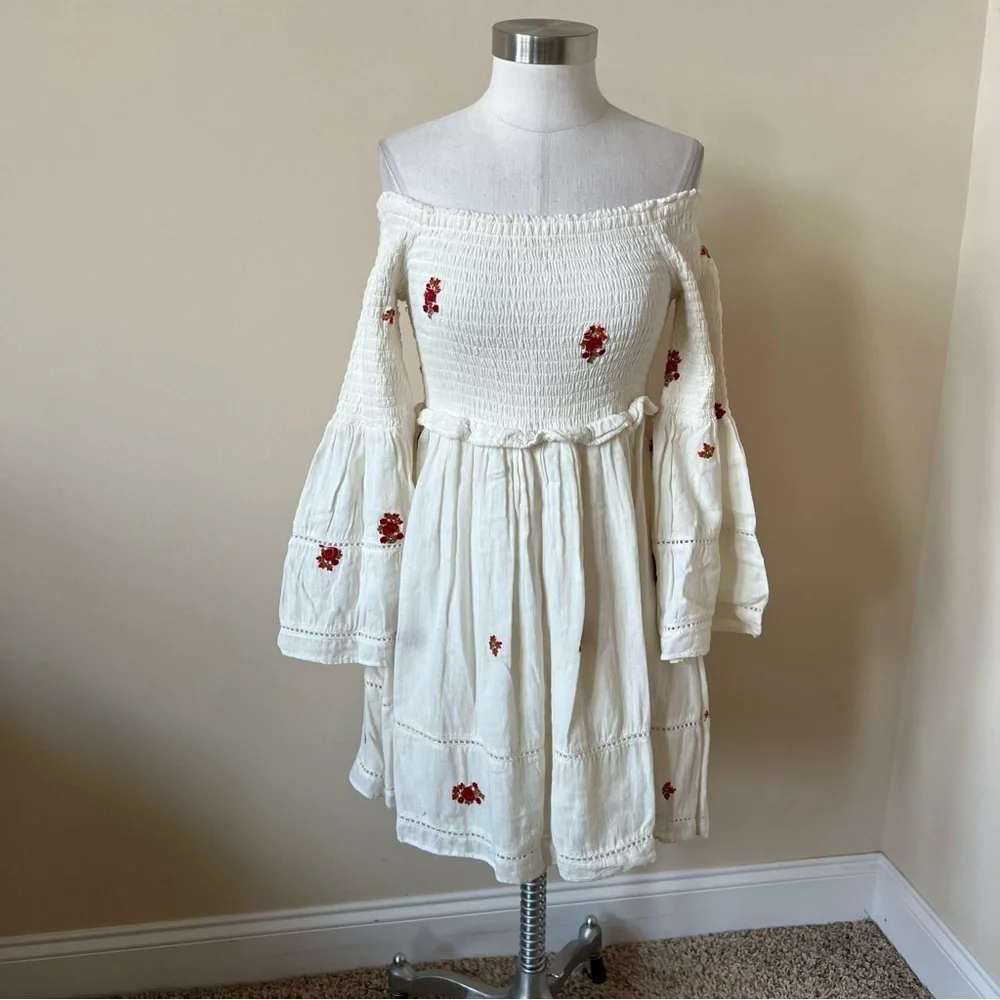 Free People White Counting Daisies Off-the-shoulder Mini Dress 17400